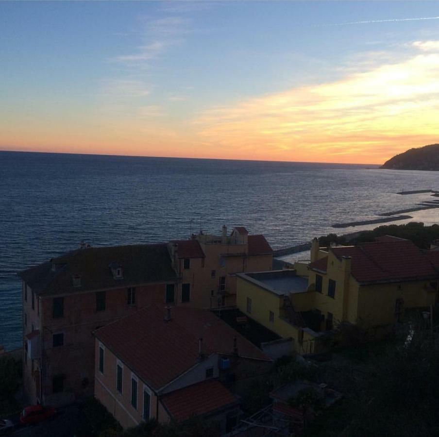 Appartamento Nel Borgo Con Splendida Vista Sul Mare Черво Екстериор снимка